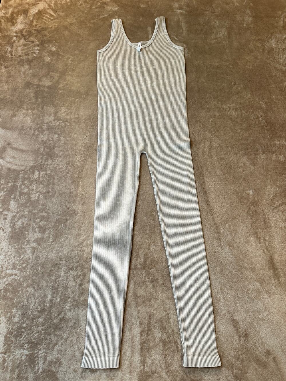 Zenana NWT Beige Ribbed Bodysuit S/M